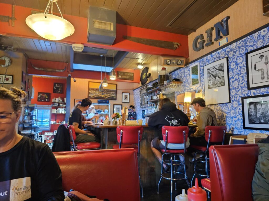Midpoint Food & Drink 4